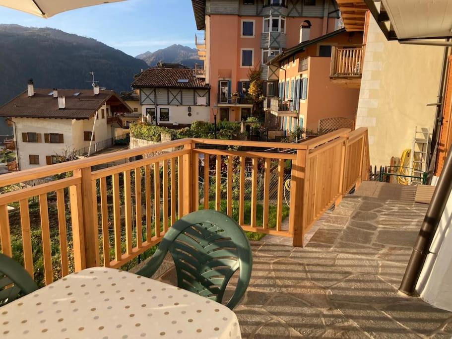 Casa Diaf Appartamento Incantevole Carano Ville Di Fiemme Extérieur photo
